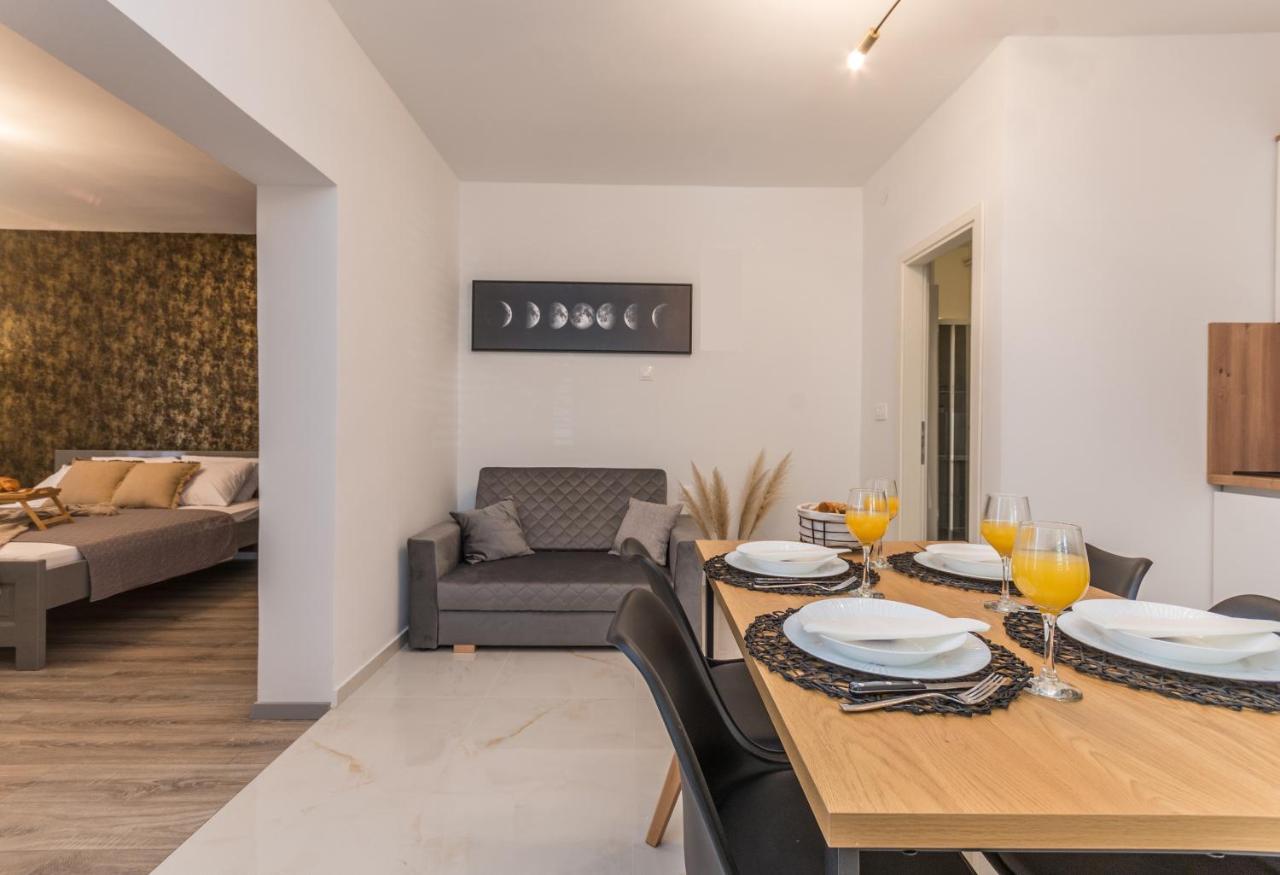 Apartmani A&M Biograd Na Moru Exterior photo