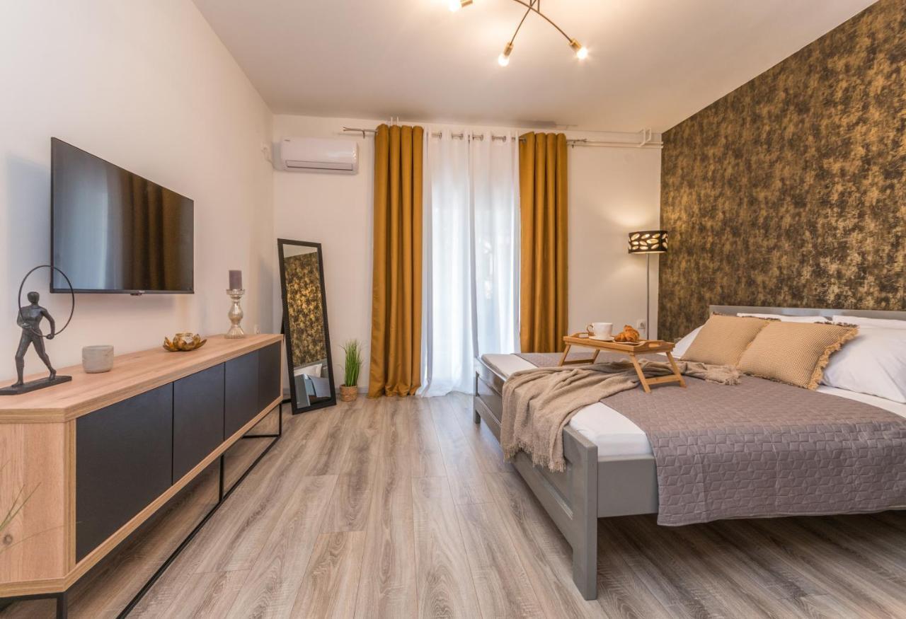 Apartmani A&M Biograd Na Moru Exterior photo