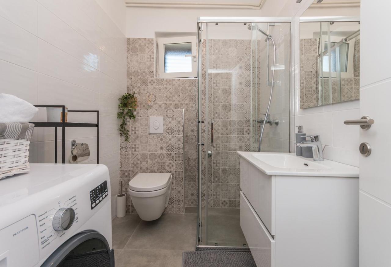 Apartmani A&M Biograd Na Moru Exterior photo